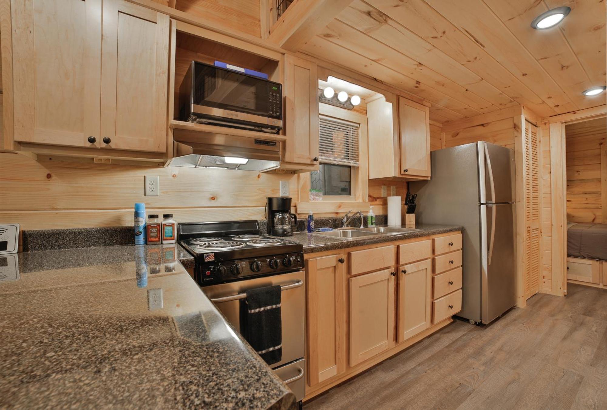 River Cabin Hot Tub & Swim Spa Near Downtown Chattanooga Exterior photo